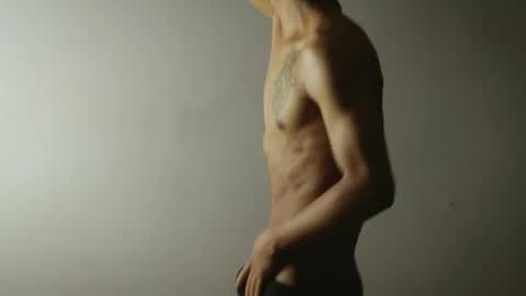 labrinthteasing online show from January 12, 12:10 pm