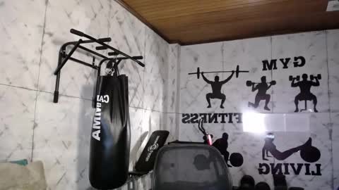 labrinthteasing online show from February 20, 1:11 pm