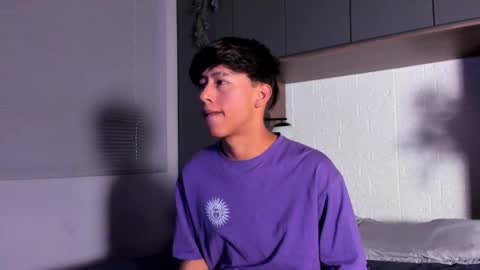 labrinthteasing online show from March 4, 12:11 pm