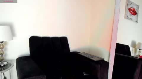 lace_victoria online show from May 18, 12:29 am