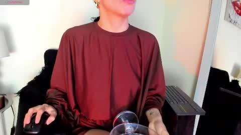 lace_victoria online show from July 27, 12:28 am