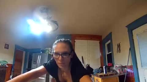 LacedInLeather online show from November 8, 12:33 am