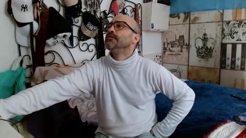 Snapshot of lachicadeldiablo chatting on February 1, 1:09 pm lachicadeldiablo online show from February 1, 1:09 pm