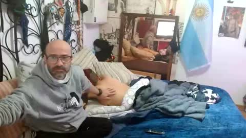 Snapshot of lachicadeldiablo chatting on March 27, 11:37 pm lachicadeldiablo online show from March 27, 11:37 pm