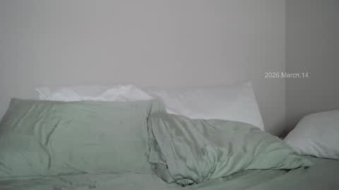 Lacie online show from March 14, 7:08 pm