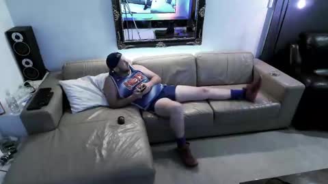 Snapshot of ladshed chatting on January 4, 11:27 pm Hectic online show from January 4, 11:27 pm