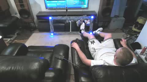 Snapshot of ladshed chatting on October 14, 12:17 pm Hectic online show from October 14, 12:17 pm