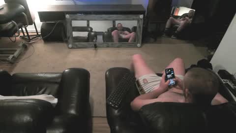 Snapshot of ladshed chatting on October 18, 1:23 pm Hectic online show from October 18, 1:23 pm