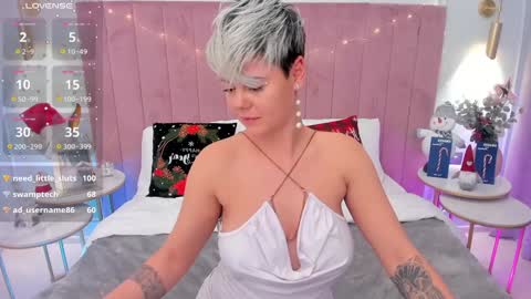 Snapshot of lady_alibi chatting on January 4, 3:17 pm AliCooper online show from January 4, 3:17 pm