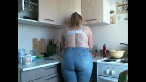 lady cute cat29 online show from September 24, 2:37 am