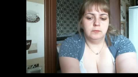 Snapshot of lady_cute_cat chatting on June 3, 1:08 am lady cute cat29 online show from June 3, 1:08 am