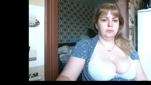 lady cute cat29 online show from July 2, 2:44 am