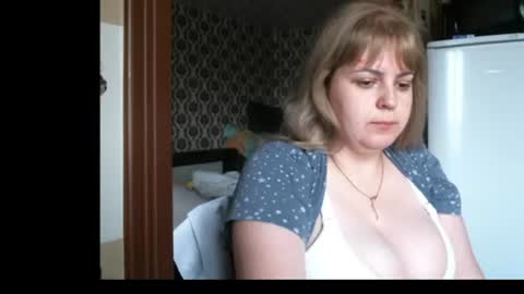lady cute cat29 online show from July 3, 3:02 am