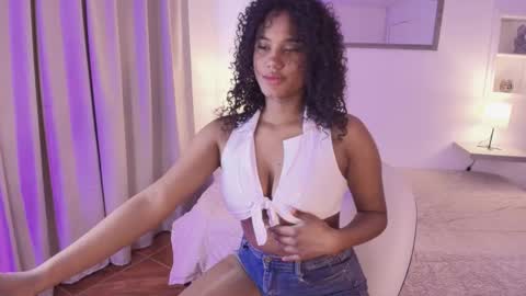 Karla - Instagram   lady karla1 online show from January 8, 4:31 pm