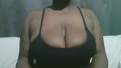 lady_dearra online show from September 17, 1:07 am