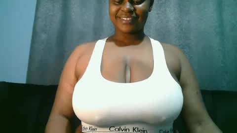 lady_dearra online show from June 14, 2:24 am
