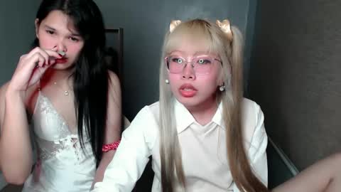 Snapshot of lady_galacticax chatting on December 27, 3:37 pm    online show from December 27, 3:37 pm