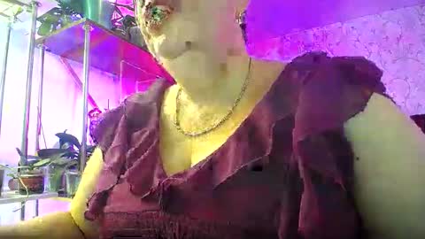 Lady Gloria online show from September 11, 3:50 am