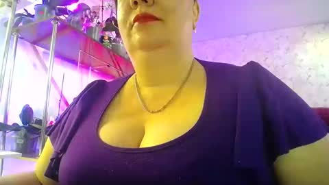 Lady Gloria online show from April 25, 6:27 am
