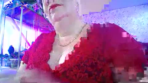 Snapshot of lady_gloria chatting on May 20, 6:19 am Lady Gloria online show from May 20, 6:19 am