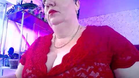 Snapshot of lady_gloria chatting on May 25, 9:04 am Lady Gloria online show from May 25, 9:04 am