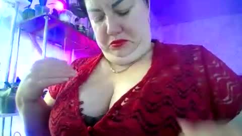 Snapshot of lady_gloria chatting on July 17, 5:47 am Lady Gloria online show from July 17, 5:47 am
