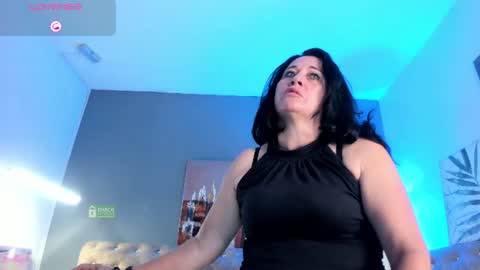    online show from August 8, 7:27 pm