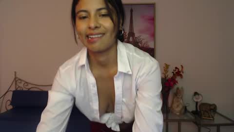 Lady Isabella online show from June 3, 2:33 pm