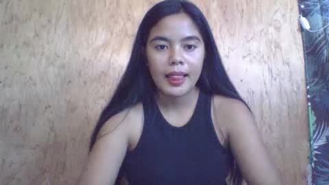 Snapshot of lady_krisha chatting on December 2, 1:11 am lady_krisha online show from December 2, 1:11 am