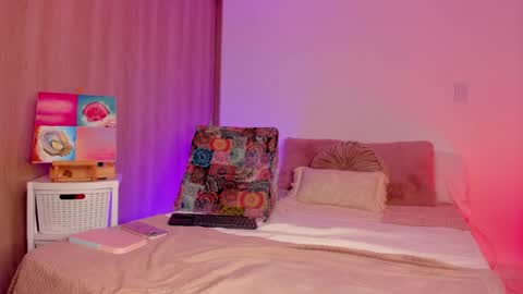 Snapshot of lady_lacey05 chatting on June 30, 11:06 pm Gaby online show from June 30, 11:06 pm