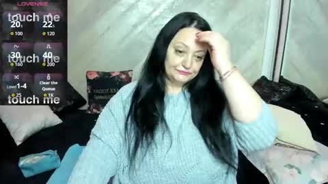 Snapshot of lady_lauren chatting on December 4, 6:01 am lady lauren online show from December 4, 6:01 am