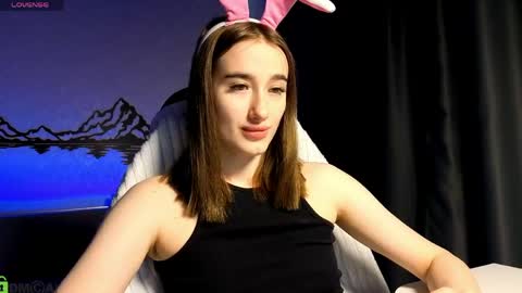 Snapshot of lady_luck18 chatting on May 30, 12:30 am Olivia online show from May 30, 12:30 am