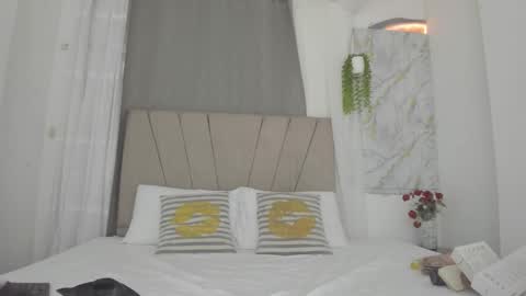 lady_miss___ online show from February 10, 12:31 pm