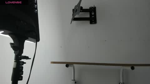 Snapshot of lady_miss___ chatting on May 8, 12:10 pm lady_miss___ online show from May 8, 12:10 pm