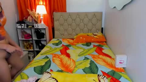 lady_moriseth online show from January 22, 9:02 am