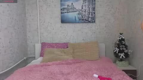 Snapshot of lady_murenza chatting on January 4, 7:23 pm Diana online show from January 4, 7:23 pm