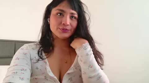    700  1300 -5 online show from May 13, 2:58 pm