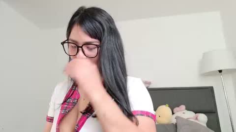    700  1300 -5 online show from July 6, 1:08 pm