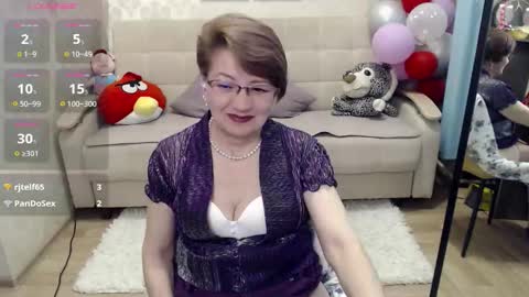 Diana online show from March 24, 3:39 pm