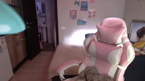 lady_smile69 online show from February 27, 6:18 am