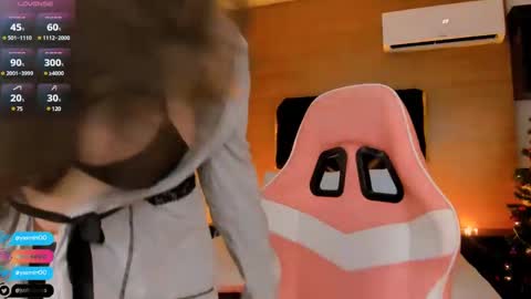  Yas  online show from December 20, 8:12 pm