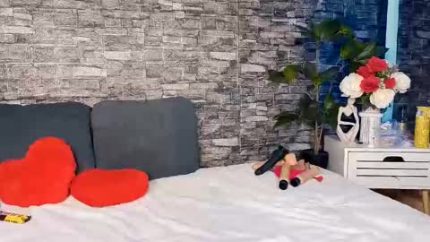 Jenny online show from January 5, 4:38 pm