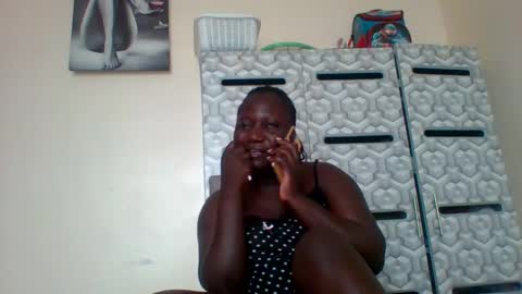 lindah32 online show from January 4, 12:38 pm