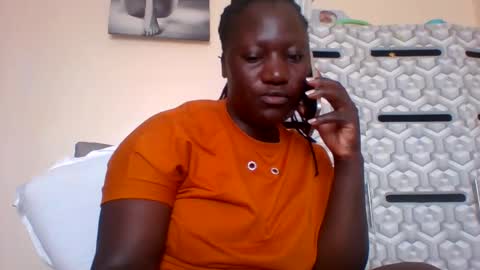 lindah32 online show from January 14, 10:38 am