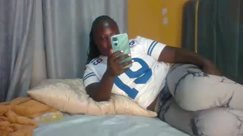 lindah32 online show from November 16, 7:19 pm