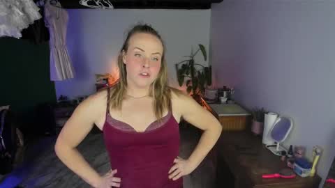 ladyboyhomemaker online show from February 18, 10:44 am