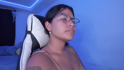  Lady  online show from December 26, 3:49 am