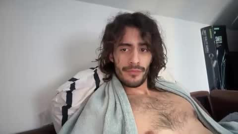 Snapshot of ladycan_tfeeling chatting on November 20, 8:14 am ladycan_tfeeling online show from November 20, 8:14 am