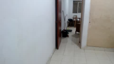 Snapshot of ladydeathz chatting on January 11, 8:33 am ladydeathz online show from January 11, 8:33 am