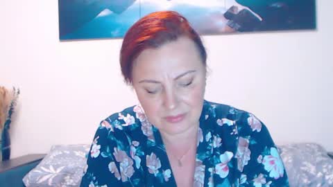 Snapshot of ladyelizabeth777 chatting on July 6, 7:27 am Beth online show from July 6, 7:27 am